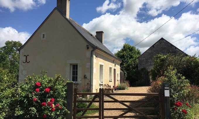Lhomme Cottage | Pretty gite in peaceful hamlet, by La Chartre-sur-le-Loir, Vallée du Loir