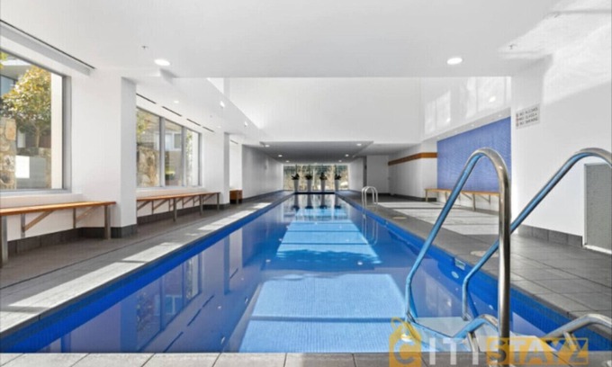 City West Apartment | Pretty Penthouse - Close to ANU