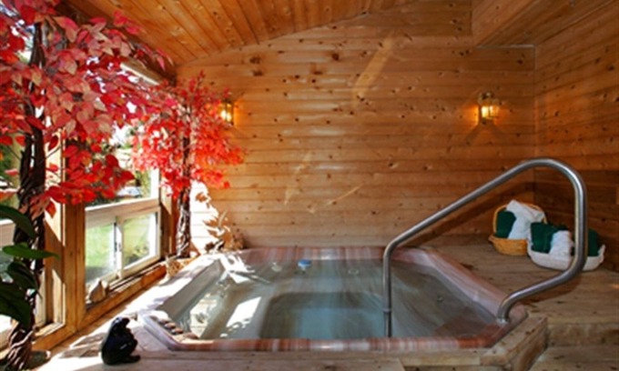Grey Highlands House | Pretty River Valley Country Inn