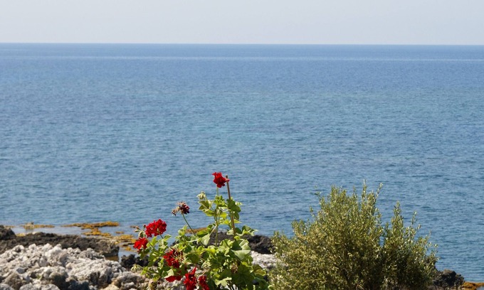 Stoupa Cottage | Pretty seafront cottage in the center of Stoupa, minutes from the sandy beaches