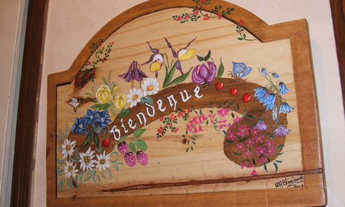 Flumet Apartment | Pretty, spacious studio, calm, sunny, to 50km Chamonix and Annecy, 8km Megève