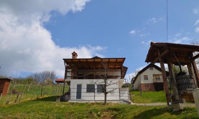 Beltinci House | Pri stari preši