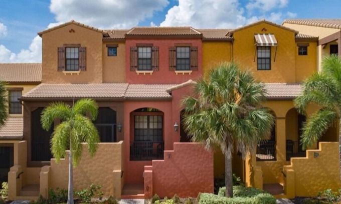 Biggar Condo | Price Reduced Mid Oct-Mid Nov 2025 3BR, 2.5 Bath Paseo Quad Condo w/Golf Cart