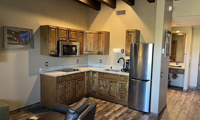 Cave Creek Hotel | Prickly Pear Inn