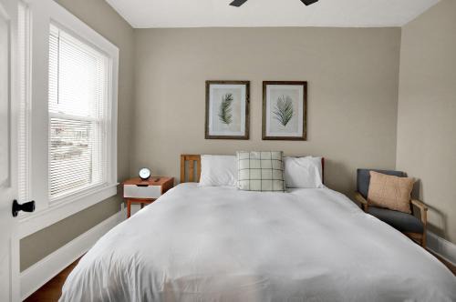 Indianapolis Apartment | Prime 2BR Gem, Near Convention Hub!