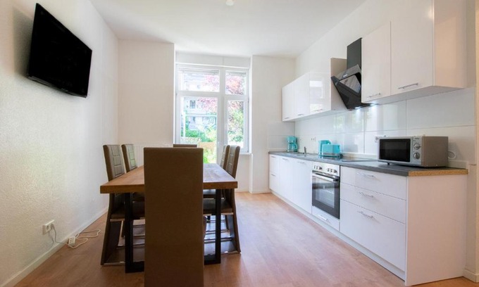 Marxloh Apartment | PRIME Apartments - Monteur House with 1-4 Room Apartments