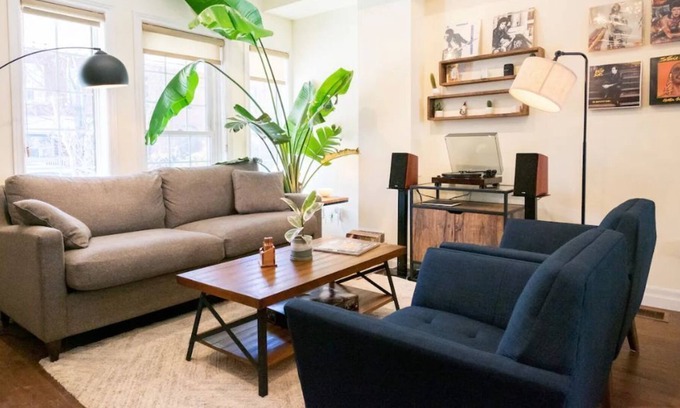 Riverside House | Prime East Toronto home with 3 beds & work spaces