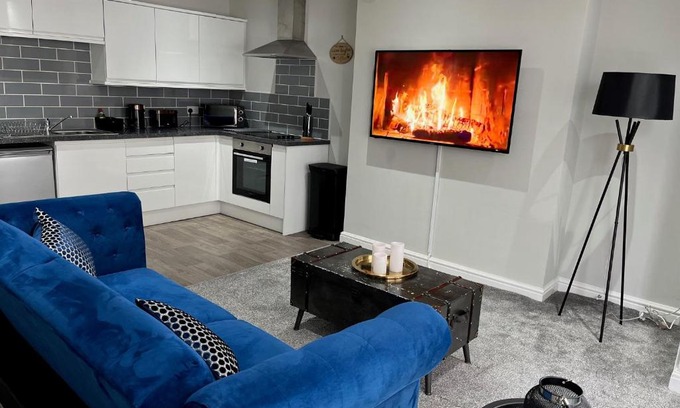 Blackpool Town Center Apartment | Prime Location 2 Bed Apartment in Blackpool