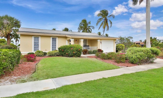 Marco Island House | Prime location! Family/pet friendly, private pool, lanai, dock, boat lift &more.