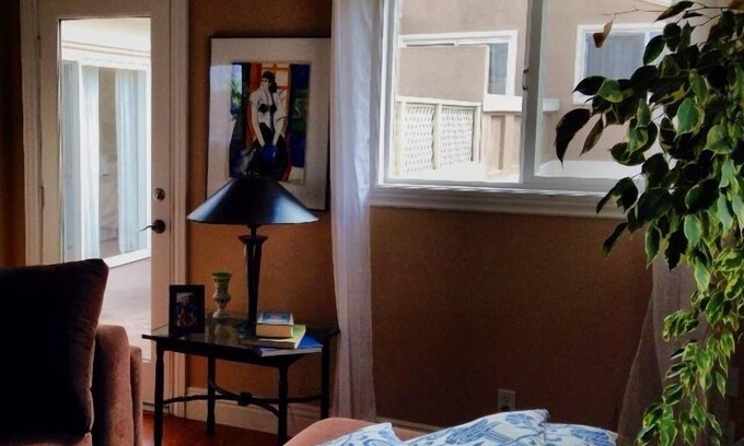 North Redondo House | Prime Location – Steps from Hermosa Beach! n3 bedrooms and 2.5 bathrooms