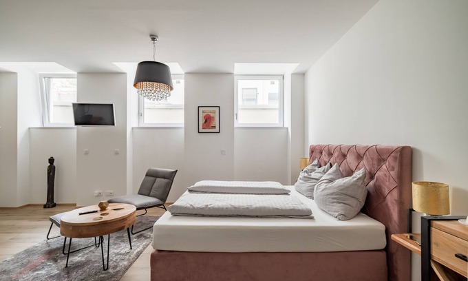 Margareten Apartment | Prime Loft, Prime Loft near Naschmarkt