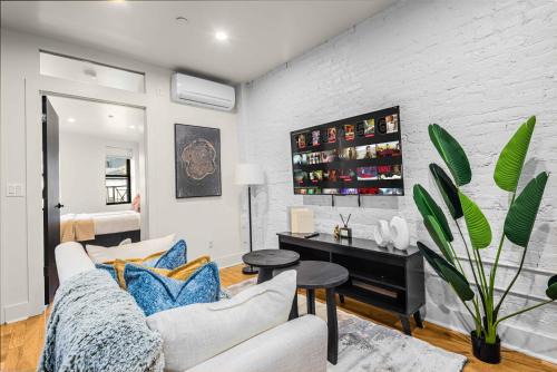 Bowery Apartment | Prime NYC Location 4BR Spacious Haven