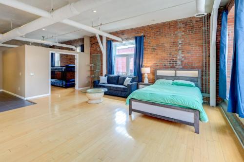 Old Market Apartment | Prime Old Market Location Walkable Omaha Condo!
