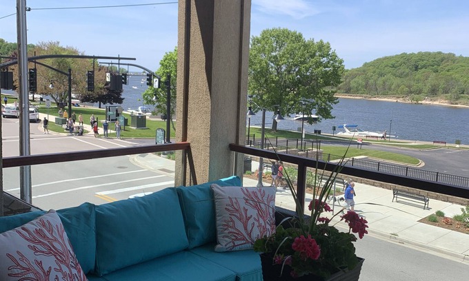 Grand Haven Condo | Prime View of Fountain and Channel ~ Great location!