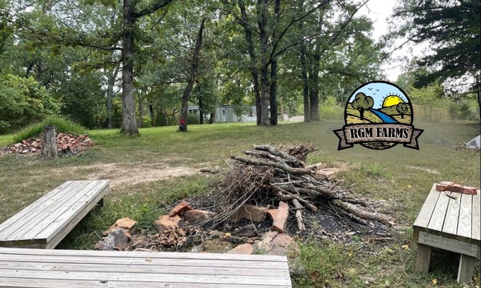 Bourbon RV Rental | Primitive Campsites with water spigot, toilets, and wifi!