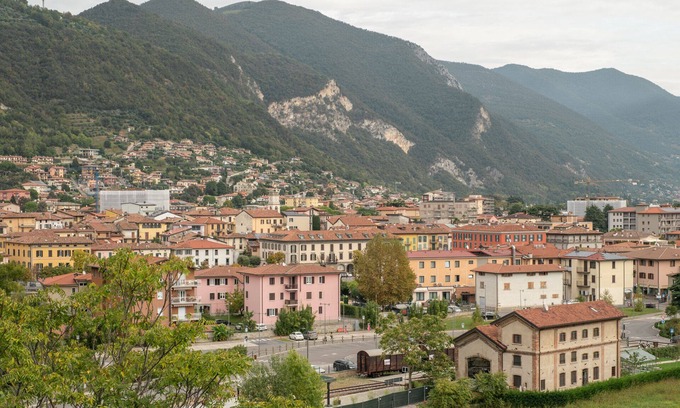 Paratico Apartment | Primo Piano - One Bedroom Apartment, Sleeps 2
