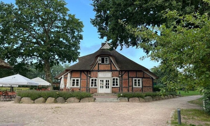 Ploen House | Prince's Island Plön