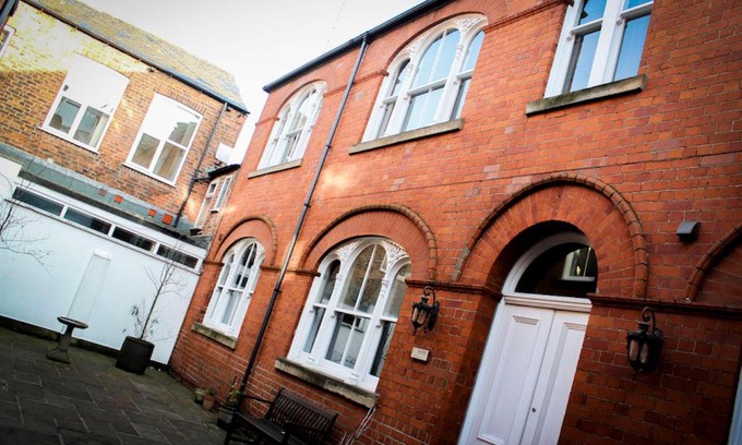 Hull Old Town Apartment | Princes Dock Chambers 2