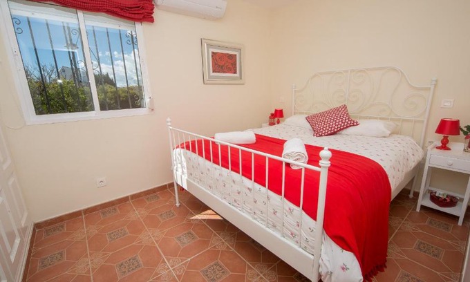 Alcorrin Villa | Princesa Kristina 353