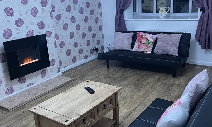 Ashton in Makerfield House | Princess Wigan House