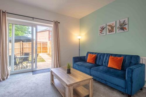 Upton Apartment | Pristine and Modern Home away from Home