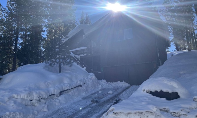 Markleeville Cabin | Pristine Peaceful 2/2 Cabin with Hot Tub HSI L2EV