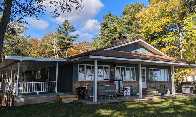 Oscoda House | Private Beach Cottage on Lake Huron