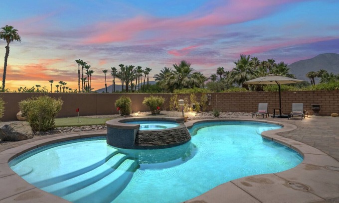 La Quinta House | Privacy and Mountain View Pool Home in PGA Signature! All the amenities!