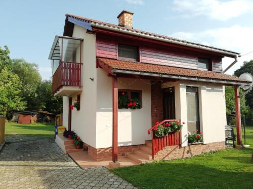 Ziar House | Privat Kovacova
