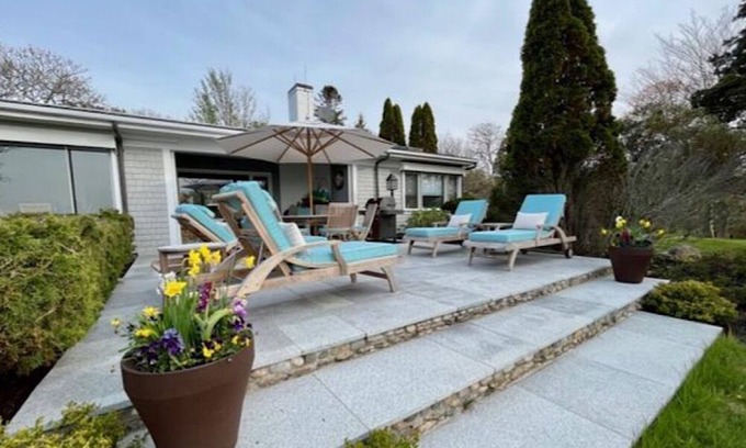 Vineyard Haven House | Private 14 Acre Waterfront Home