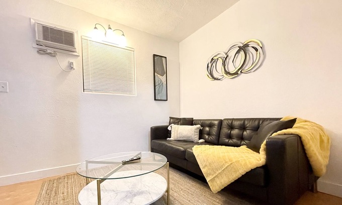 Lancaster House | Private 1BR Guest Suite, Walk to Shops and Stores