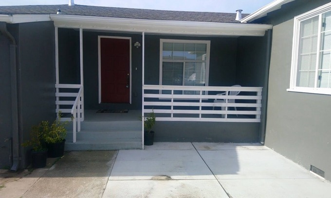 St. Francis House | Private 2-bedroom home, free parking & near SF