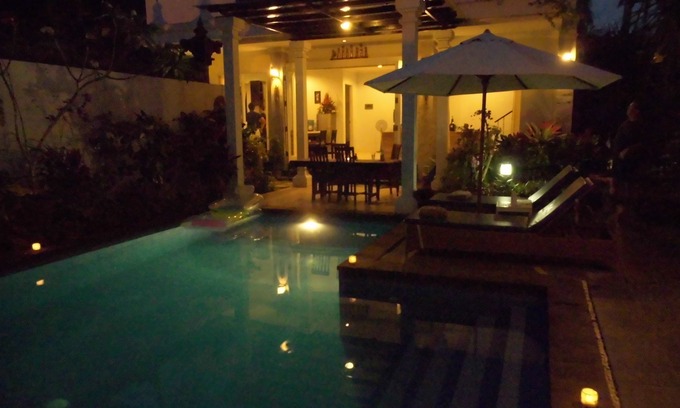 Denpasar Villa | Private 2 bedroom villa Candidasa Bali