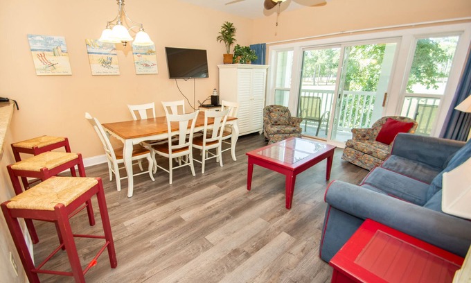 Carolina Forest Condo | Private 2BR Condo w/Stellar Golf Course Views at World Tour Golf Course