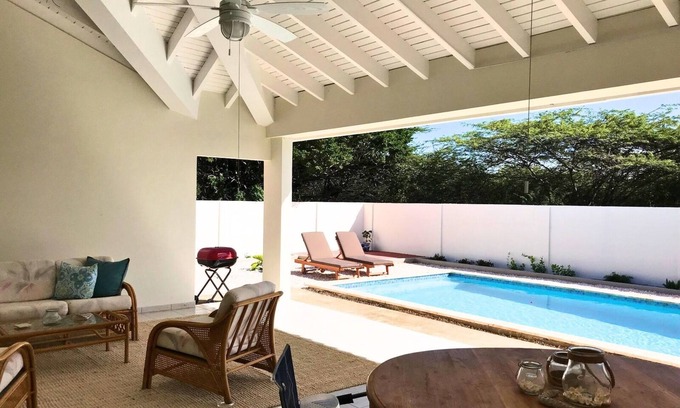 Oranjestad Villa | Private 3 Bedroom/3 bath Aruba Getaway Villa