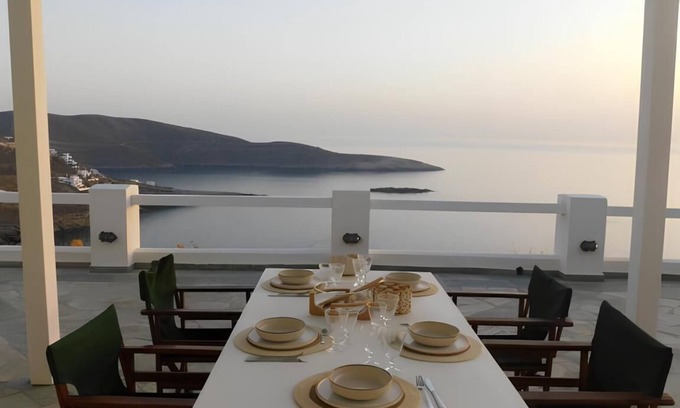 Kithnos Villa | Private 3-bedroom villa with private pool and breathtaking view in Kythnos