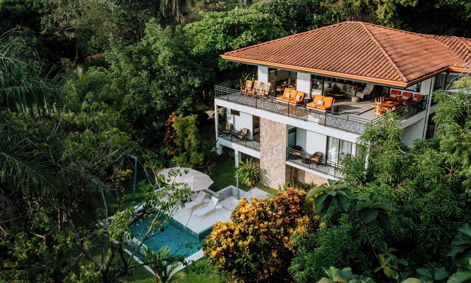 Valle Pura Vida House | Private 3Bdrm 3.5Ba Jungle Home w/Pool near Manuel Antonio