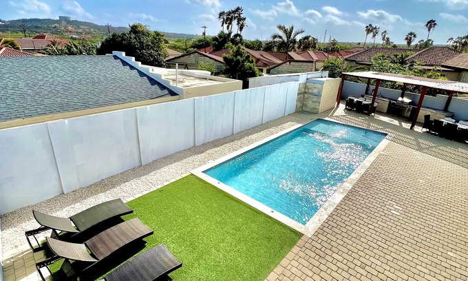 Turibana Villa | Private 8 bedroom villa 5 minutes to the beach