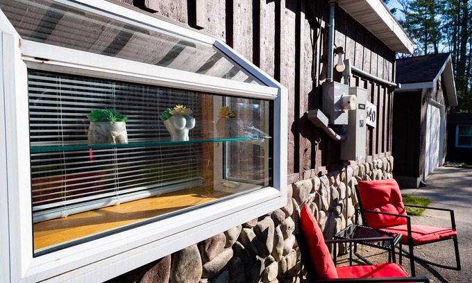 Idlewild Cabin | Private Adult Themed Kink Cabin