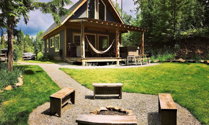 Salmon Arm Ski Chalet | Private and unique chalet at Shuswap- Chalet Two