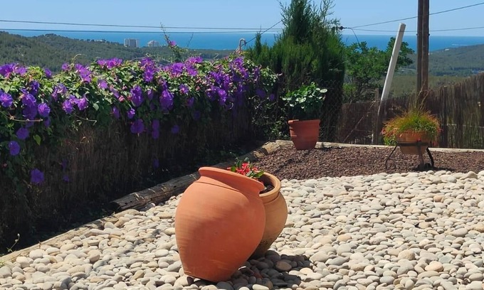 Sant Pere de Ribes Apartment | Private apartment Sitges. Garraf Natural Park