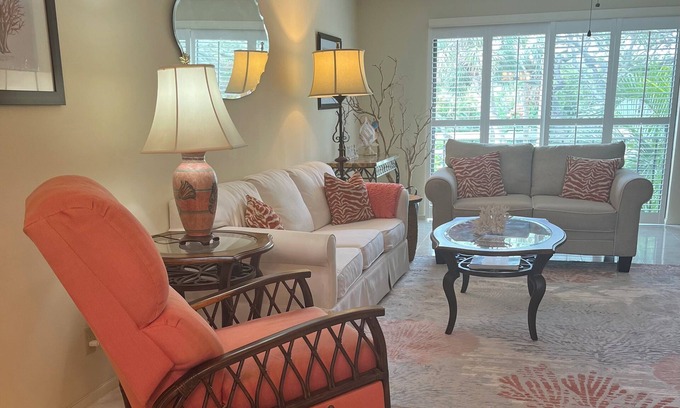 Indian River Shores Condo | Private Beach Access - 2 min walk from unit!