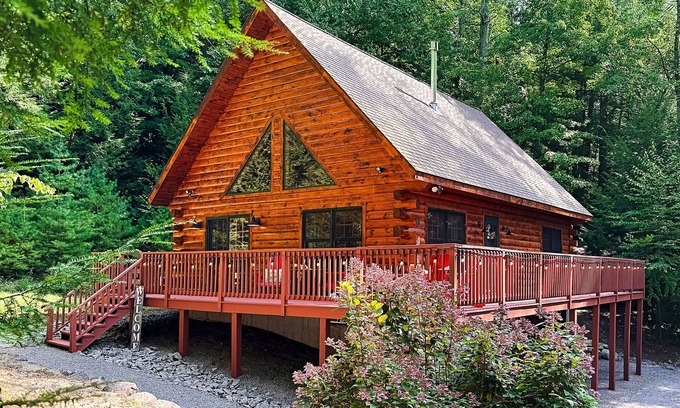 Chestertown House | Private child-friendly home with game room, high-speed WiFi, and wraparound deck