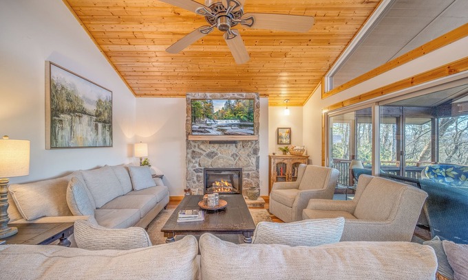 Brevard House | Private Connestee Falls Home with Mountain Views and 4 Bedrooms!