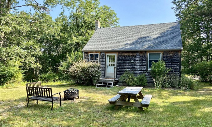 West Tisbury House | Private cottage nestled in center of the Vineyard