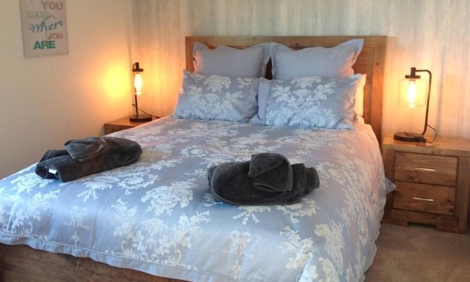 Greytown Cottage | Private Cottage surrounded by farm land.
