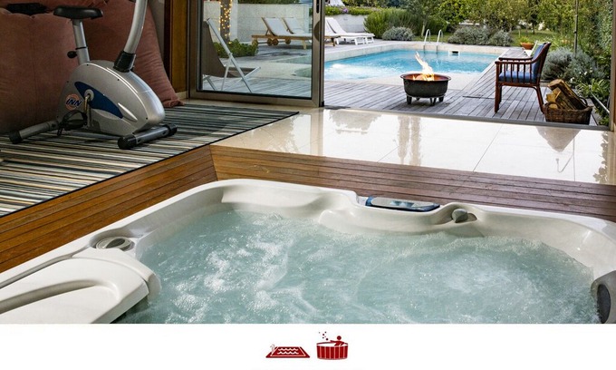 Parada de Todeia Villa | Private Countryside Villa near Porto - spa & pool