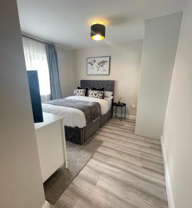 Ballitore House | Private Cozy Double Bedroom
