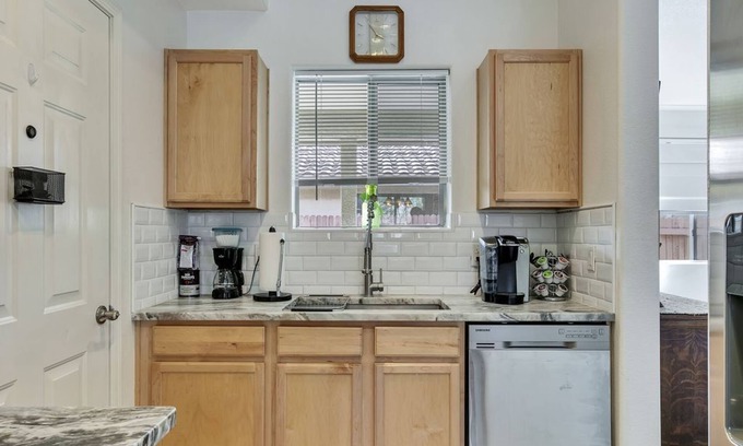 Cottonwood House | Private & Cozy near Sedona & Jerome, Pets OK!