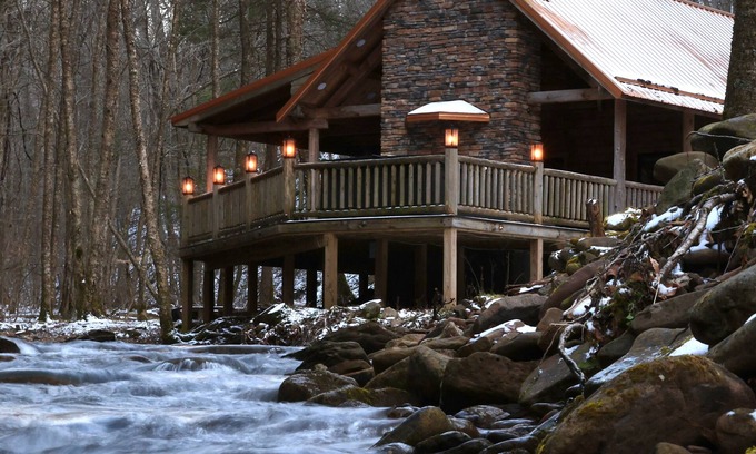 Huttonsville Cabin | Private creek cabin with hot tub nestled in the foothills of Cheat mountain